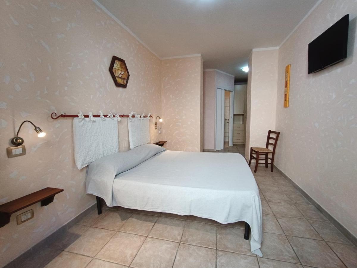 La Mezzanella Guesthouse Porto Torres Extérieur photo