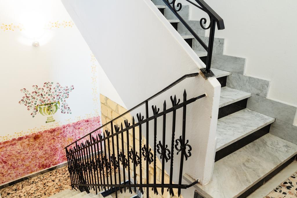 La Mezzanella Guesthouse Porto Torres Extérieur photo